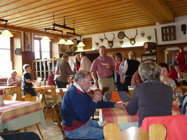 618x457 pixels (68K)